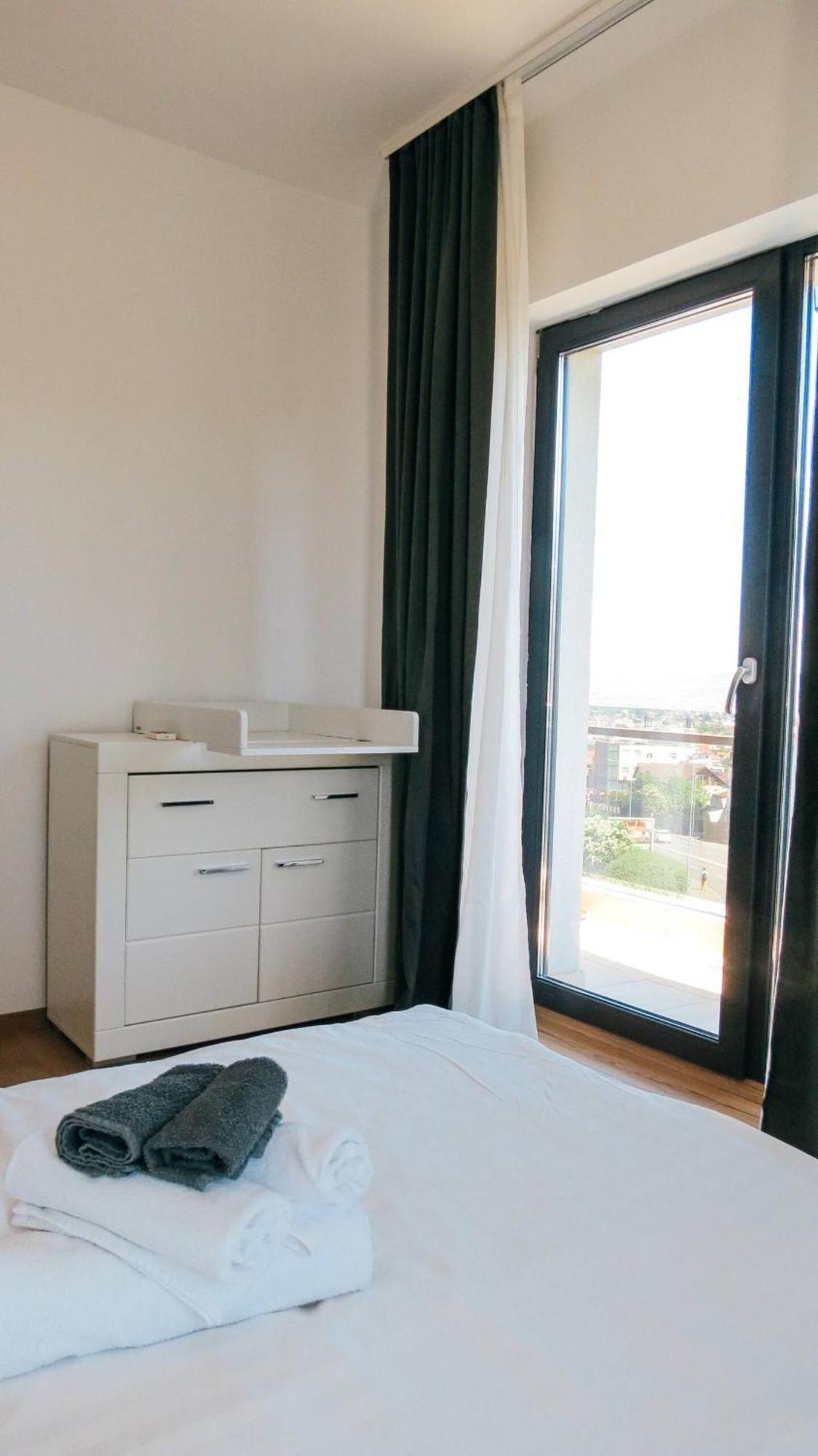 Eden Escape Apartment Cluj Napoca Bagian luar foto