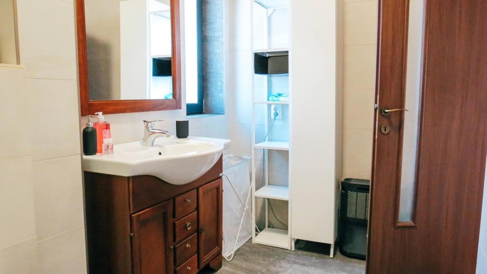 Eden Escape Apartment Cluj Napoca Bagian luar foto